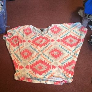 Tribal top