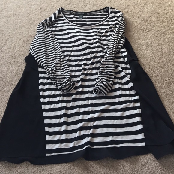 Women's style&co top