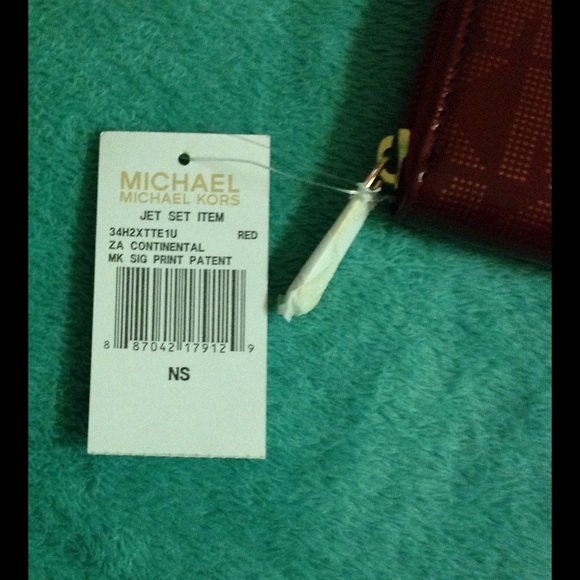 Michael by Michael Kors wallet - Picture 3 of 4
