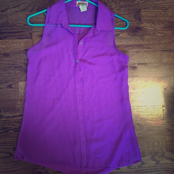 SOLD!!!! NWOT sheer summer top