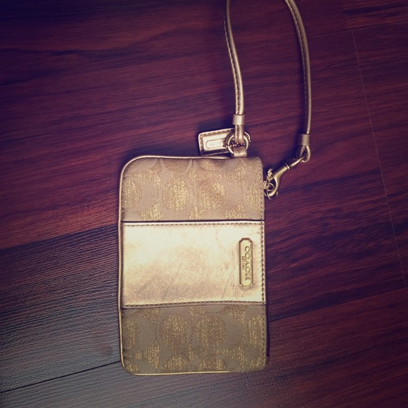 Coach wristlet