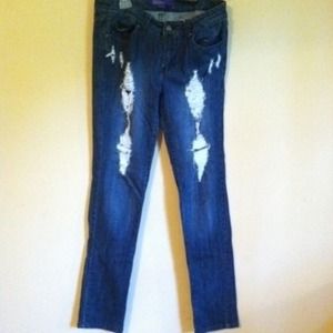 Cute distressed skinny jeans