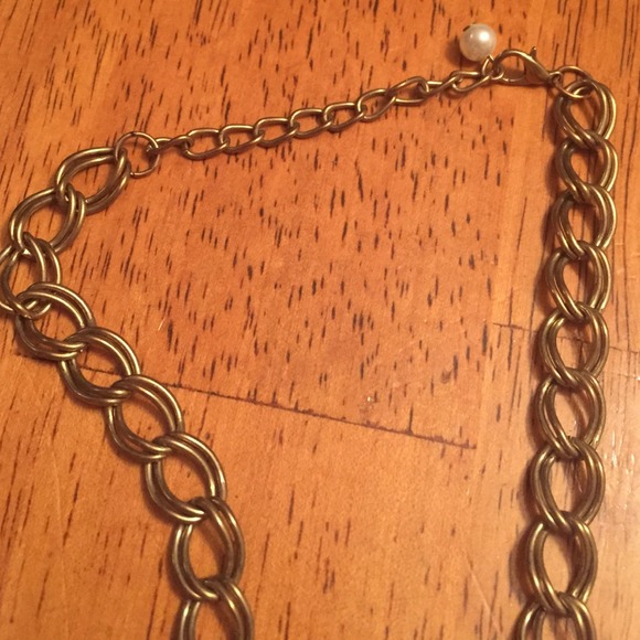 ❌sold❌ statement necklace - Picture 3 of 4