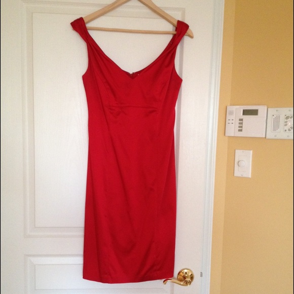 Red cocktail dress size 6