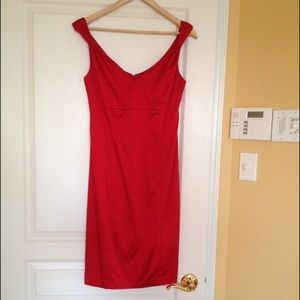 Red cocktail dress size 6