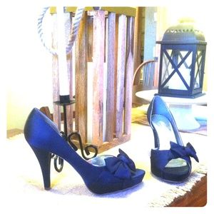 David's Bridal Heels Michaelangelo Maribelle Blue