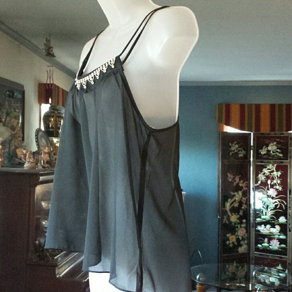 Kaitlyn's bundle of 7!  Perfect Date night blouse! - Picture 3 of 4