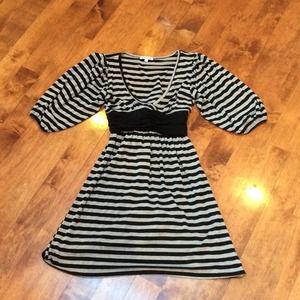 BUNDLE with wide leg jeans