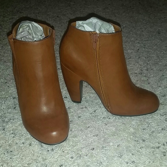 Bamboo Mozza Bootie in chestnut