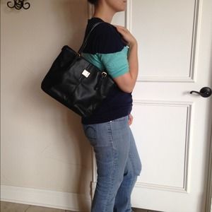 ❌❌SOLDAnne Klein perfect small tote❌❌