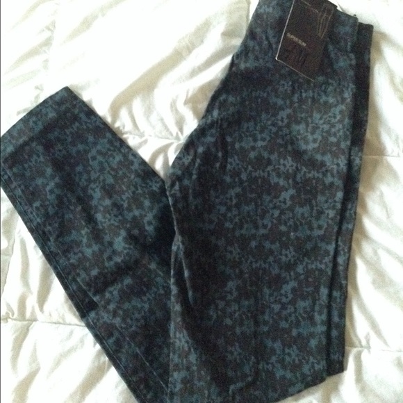 H&M Printed Pants