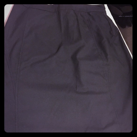 New York & Co. Black pencil skirt, size 6