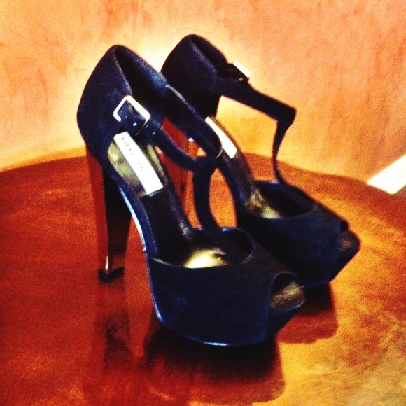 Steve Madden black suede gold chunky heels