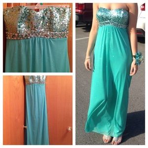 Prom dress
