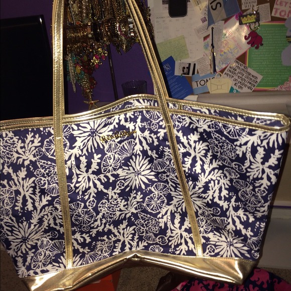 Lilly tote