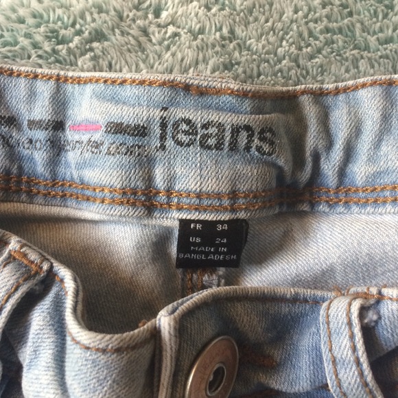 Jennyfer Jeans - Picture 3 of 3