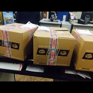 Proof of shipment! Thanks for purchasing :)