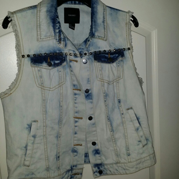 Studded Denim Vest! NWOT