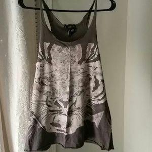 Grey graphic print tank