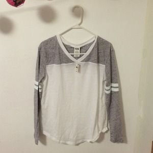 Heather grey and white VS long sleeve