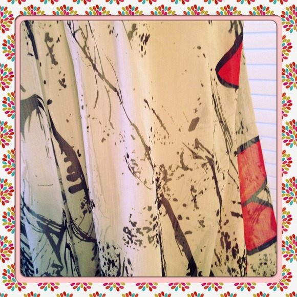 Abstract Print Tunic - Picture 4 of 4