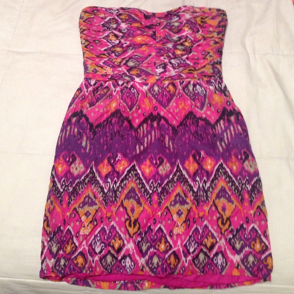 Charlie Jade Strapless Dress with Pockets