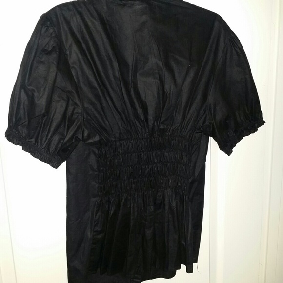 Ruffled Blouse! - Picture 3 of 3