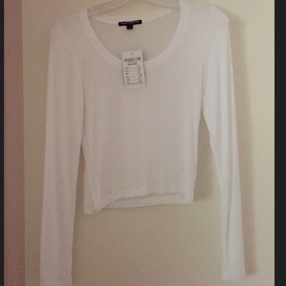 Brandy Melville Tops - BM essential long sleeve NWT☔️❄️