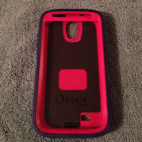 ✨SOLD✨ Otterbox !! - Picture 1 of 2