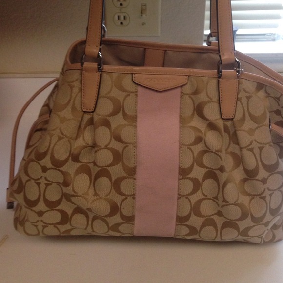 Coach purse and wallet