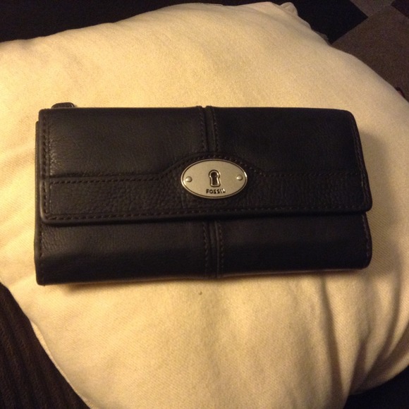 Fossil Leather Wallet