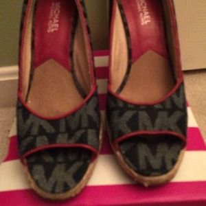Peep toe wedge sandals