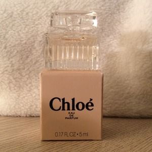 Chloe mini