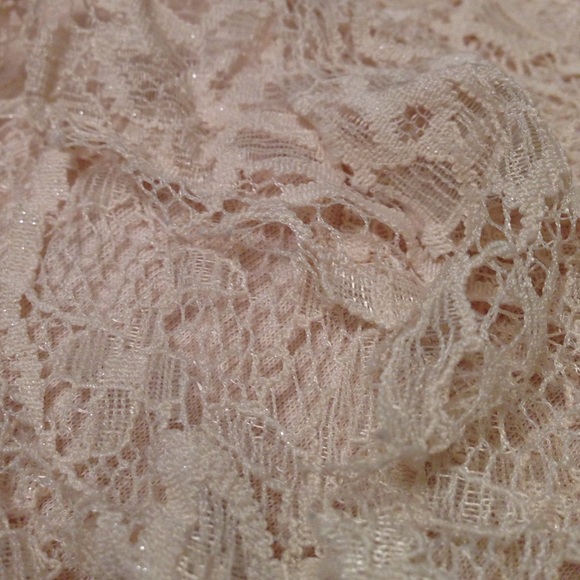 Express Front Lace Tank - Picture 2 of 3