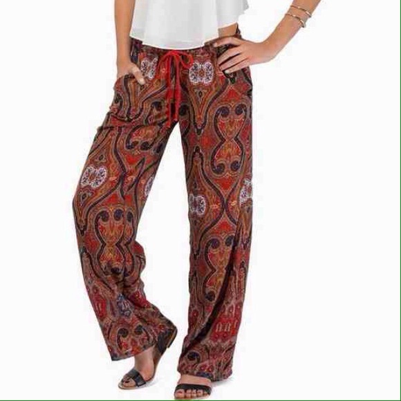 Tobi Pants - ✨TRADED ON INSTA✨Tobi Boho Hippie Tapestry Pant