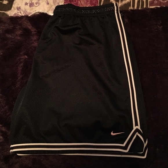 Nike Classic Women's Shorts