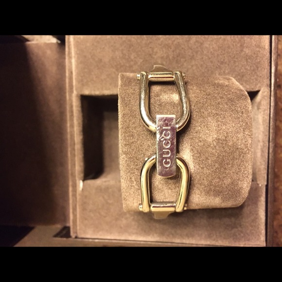Authentic Gucci Watch - Picture 2 of 4
