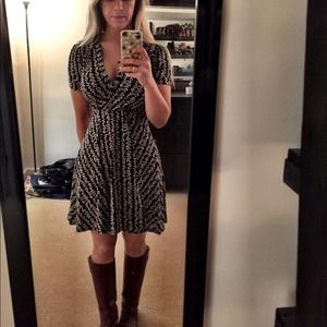 Nordstrom Cap Sleeved Midi Dress