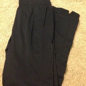 Nike therms-fit sweatpants