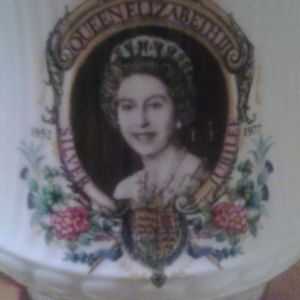 Fine bone chins it says estd:1875