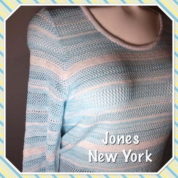 Jones New York Sweaters - 🎉SALE🎉Jones New York Blue & White Sweater - NWT