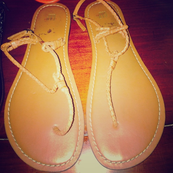 🌺brown leather looking cute sandals 🌺