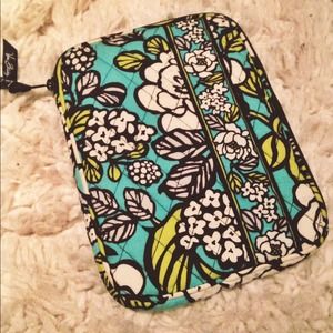 Vera Bradley Case