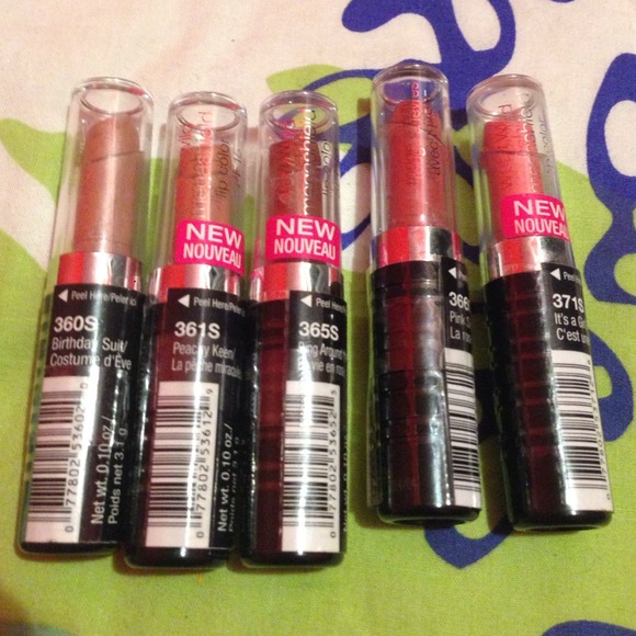 Wet n wild lipsticks