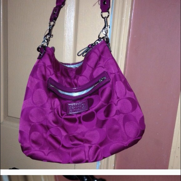 Coach handbag - Picture 2 of 3