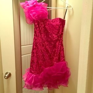Barbie pink dress