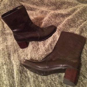 Bandolino dark brown boots