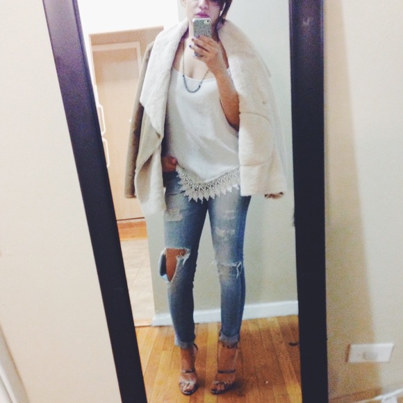 Top - Picture 1 of 4