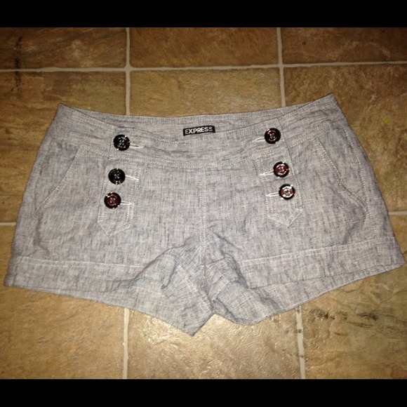 Express Pants - Express shorts size 6 new