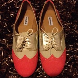 Gold, peachish-pink and tan Oxfords!